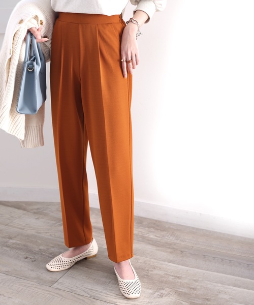 classicalelf（クラシカルエルフ）の「美脚魅せ。吸水速乾&UVカット付のカットジョーゼットテーパードパンツ（スラックス・レディース・オレンジ/グリーン系その他/グレイッシュベージュ/ブラック・SMALL/MEDIUM/LARGE/X-LARGE）」の10枚目の写真