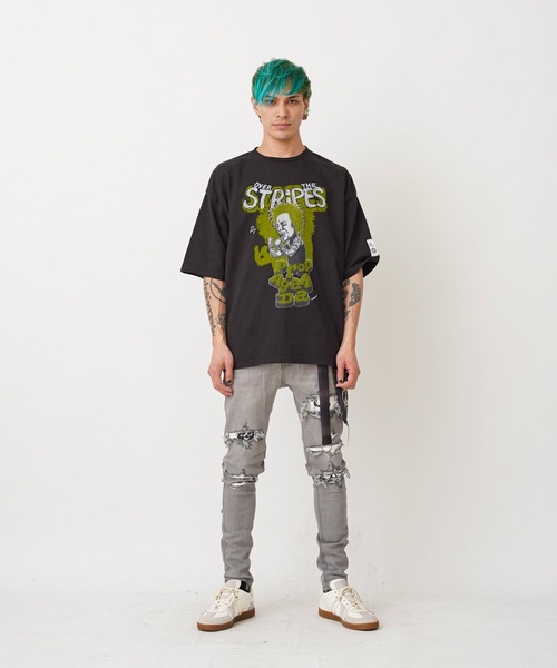 OVER THE STRIPES（オーバーザストライプス）の「OVER THE STRiPES x PROPA9ANDA KING PUNK BIG TEE キングパンクビックTシャツ（Tシャツ/カットソー・メンズ・ホワイト/ブラック・FREE）」の2枚目の写真