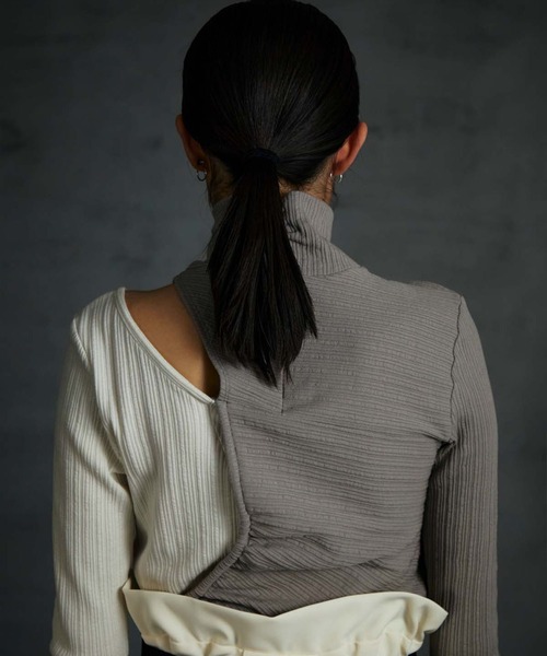 THINGS THAT MATTER（シングス ザット マター）の「THINGS THAT MATTER CONTRAST HIGH NECK RIB TOPS(ARCHIVE COLLECTION)（その他トップス・レディース・ブラック/ベージュ・FREE）」の11枚目の写真