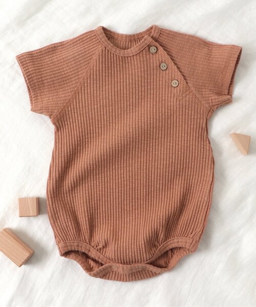 apres les cours（アプレレクール）の「WEB限定 リブボディースーツ（ロンパース・キッズ・ターコイズブルー/アイボリー/イエロー/オレンジ/ブラウン・80/70）」の5枚目の写真