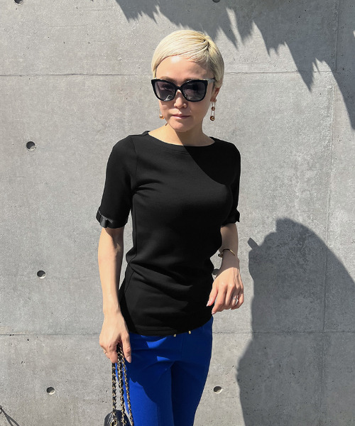 JENNE(ジェンヌ)の「グログランリボンTシャツ(Tシャツ/カットソー・レディース・ホワイト/ブラック・LARGE/SMALL/MEDIUM/X-LARGE)」の4枚目の写真