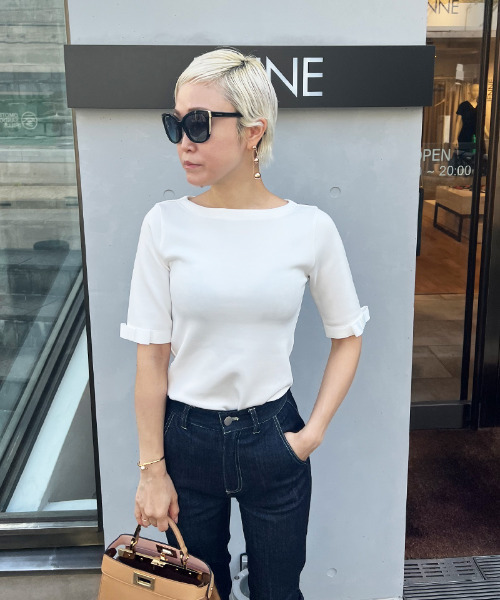 JENNE(ジェンヌ)の「グログランリボンTシャツ(Tシャツ/カットソー・レディース・ホワイト/ブラック・LARGE/SMALL/MEDIUM/X-LARGE)」の20枚目の写真