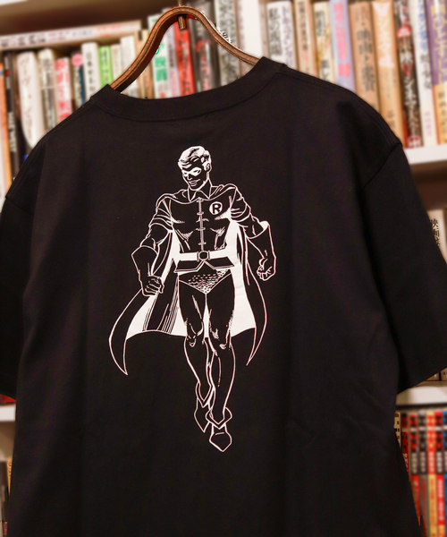JOURNAL STANDARD relume（ジャーナルスタンダード　レリューム）の「【BATMAN by CHAMPION/バットマン】別注 アメコミTシャツ（Tシャツ/カットソー・メンズ・ホワイト/ブラック/ベージュ/ブラック系その他・SMALL/MEDIUM/LARGE/X-LARGE）」の16枚目の写真