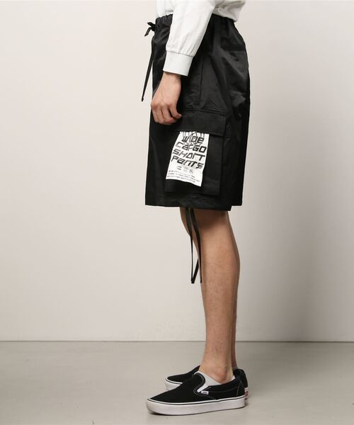 SITRY（シトリー）の「T/C satin wide cargo Shorts/T/Cサテン ワイド カーゴ ショーツ/カラーパンツ（カーゴパンツ・メンズ・ブラック/グレー/オリーブ・M/L）」の10枚目の写真