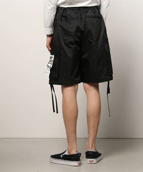 SITRY（シトリー）の「T/C satin wide cargo Shorts/T/Cサテン ワイド カーゴ ショーツ/カラーパンツ（カーゴパンツ・メンズ・ブラック/グレー/オリーブ・M/L）」の11枚目の写真