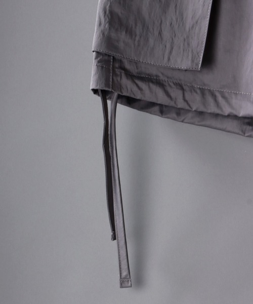 SITRY（シトリー）の「T/C satin wide cargo Shorts/T/Cサテン ワイド カーゴ ショーツ/カラーパンツ（カーゴパンツ・メンズ・ブラック/グレー/オリーブ・M/L）」の6枚目の写真