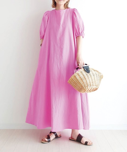 CORNERS(コーナーズ)の「CORNERS by yui ボリュームスリーブバックリボンワンピース(ワンピース・レディース・グリーン/オレンジ/グレイッシュベージュ/ピンク/ブラック/ブラック系その他/ブルー・L/M)」の15枚目の写真