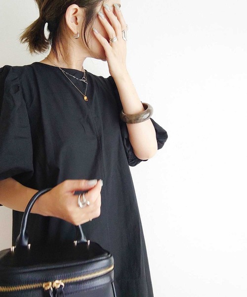 CORNERS(コーナーズ)の「CORNERS by yui ボリュームスリーブバックリボンワンピース(ワンピース・レディース・グリーン/オレンジ/グレイッシュベージュ/ピンク/ブラック/ブラック系その他/ブルー・L/M)」の8枚目の写真