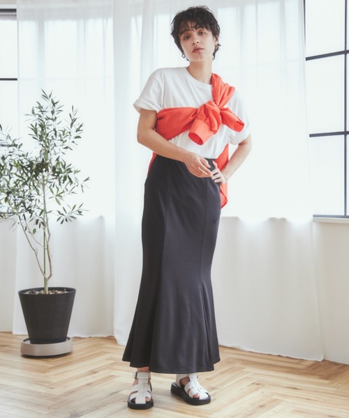 ANGIE（アンジー）の「ポンチマーメイドスカート（スカート・レディース・グリーン/ブラック/オレンジ/ピンク・FREE）」の5枚目の写真