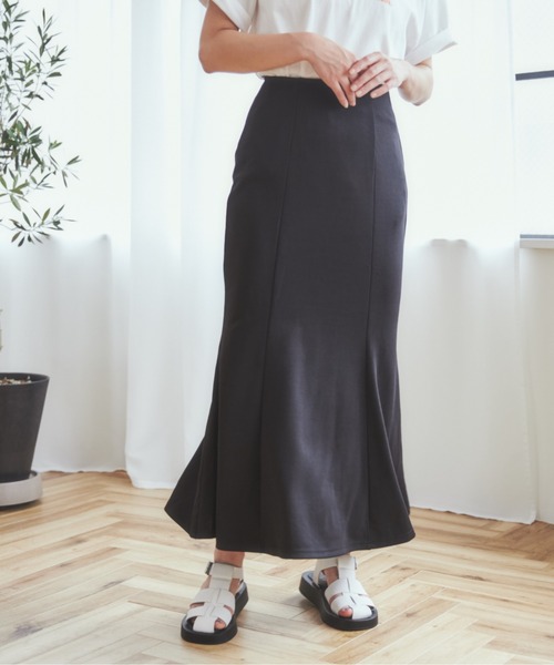 ANGIE（アンジー）の「ポンチマーメイドスカート（スカート・レディース・グリーン/ブラック/オレンジ/ピンク・FREE）」の12枚目の写真