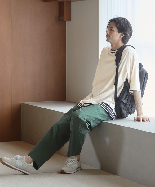 niko and...(ニコアンド)の「レイヤード風リブ使いTシャツ(Tシャツ/カットソー・メンズ・ブラック/ベージュ/グリーン・MEDIUM/LARGE)」の18枚目の写真