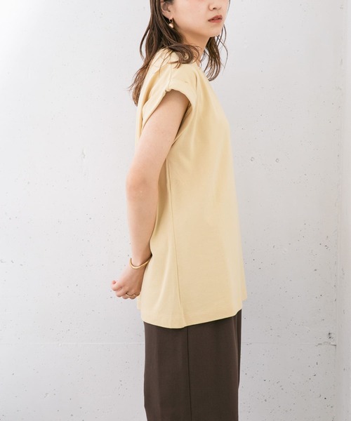 KBF（ケイビーエフ）の「ショルダータックフレンチスリーブTシャツ（Tシャツ/カットソー・レディース・ブラック/ベージュ系その他/ホワイト/グリーン・ONE）」の5枚目の写真