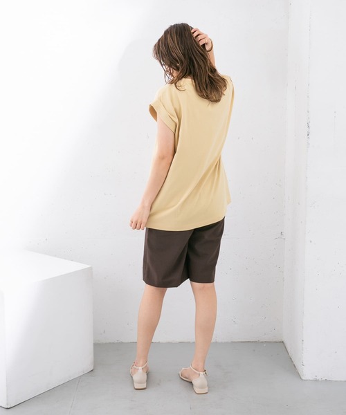 KBF（ケイビーエフ）の「ショルダータックフレンチスリーブTシャツ（Tシャツ/カットソー・レディース・ブラック/ベージュ系その他/ホワイト/グリーン・ONE）」の9枚目の写真