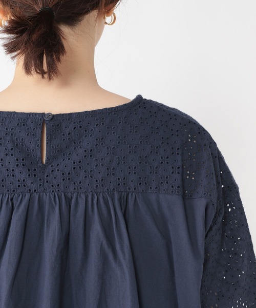 studio CLIP（スタディオクリップ）の「刺繍×ローン切り替えブラウス（シャツ/ブラウス・レディース・ブラック/オフホワイト/ネイビー・FREE）」の19枚目の写真