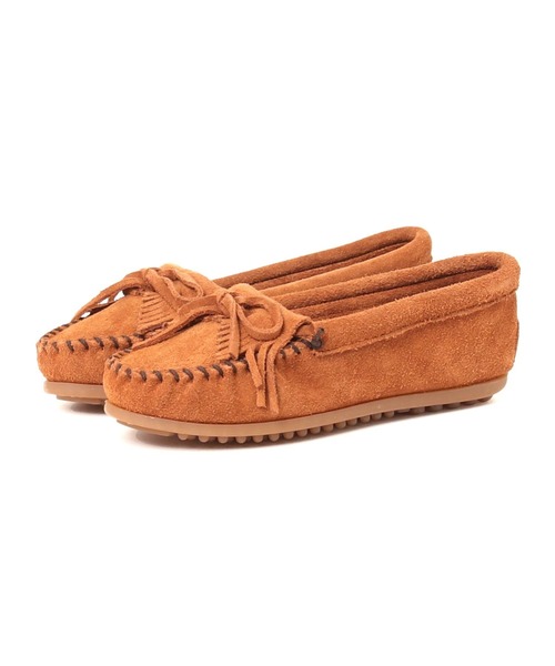 Minnetonka（ミネトンカ）の「MINNETONKA（ミネトンカ） / スエードモカシンシューズ KILTY MOC（モカシン/デッキシューズ・レディース・ピンク/チャコールグレー/ブラウン系その他/レッド/ターコイズブルー/ブラウン/ブラック/シルバー/グレイッシュベージュ/ブルー系その他/ネイビー・6/8/6.5/5/7/7.5/5.5/8.5/10/4/9）」の5枚目の写真