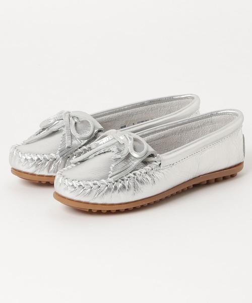 Minnetonka（ミネトンカ）の「MINNETONKA（ミネトンカ） / スエードモカシンシューズ KILTY MOC（モカシン/デッキシューズ・レディース・ピンク/チャコールグレー/ブラウン系その他/レッド/ターコイズブルー/ブラウン/ブラック/シルバー/グレイッシュベージュ/ブルー系その他/ネイビー・6/8/6.5/5/7/7.5/5.5/8.5/10/4/9）」の11枚目の写真