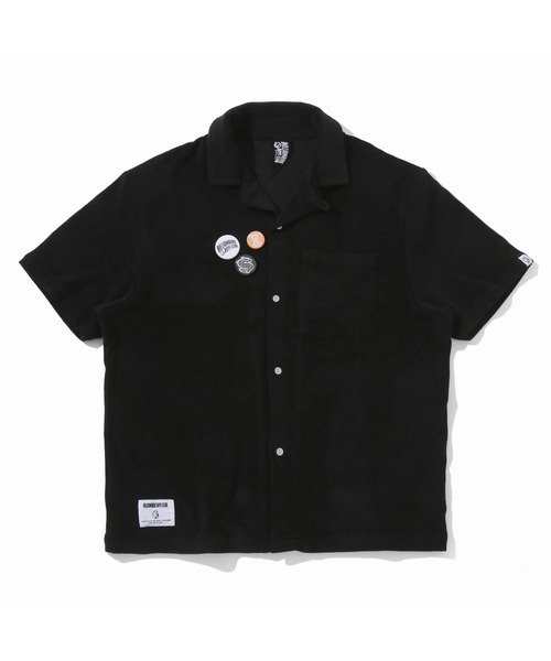 BILLIONAIRE BOYS CLUB(ビリオネア・ボーイズ・クラブ)の「PILE OPEN COLLAR SHIRT S/S WITH BADGE(シャツ/ブラウス・メンズ・ホワイト/ブラック/オレンジ・LARGE/X-LARGE/MEDIUM)」の3枚目の写真