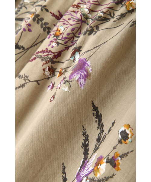 human woman(ヒューマンウーマン)の「◆ボタニカル柄スカート(スカート・レディース・ベージュ系その他3/グリーン系その他4・MEDIUM)」の11枚目の写真