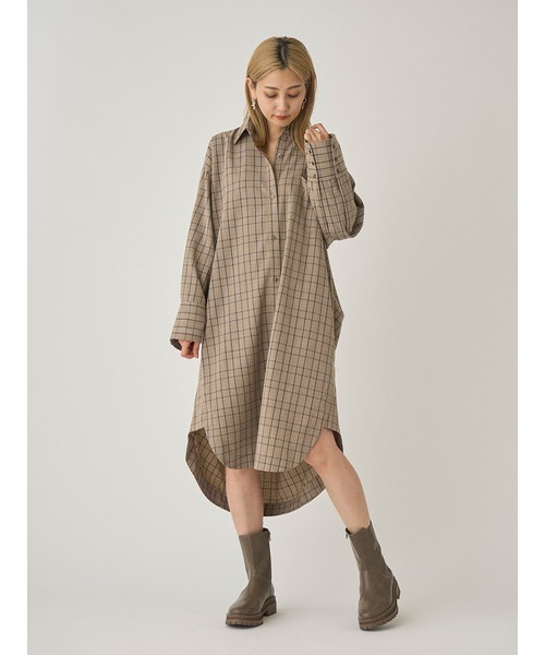 SNIDEL(スナイデル)の「コクーンシルエットデザインシャツワンピース(シャツワンピース・レディース・チェック/ホワイト/ブルー・FREE)」の16枚目の写真