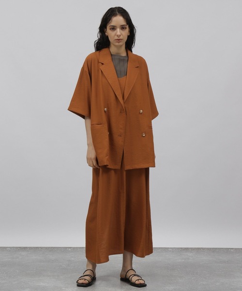 LAKOLE（ラコレ）の「ハーフスリーブテーラードジャケット[セットアップ対応] / 353987（テーラードジャケット・レディース・ライトブラウン/スモーク/サンドグレー・SMALL/MEDIUM）」の10枚目の写真