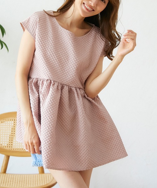 セール エンボス生地 裾フレア フリル タンクトップ シャツ ブラウス M Y U ミュー のファッション通販 Zozotown