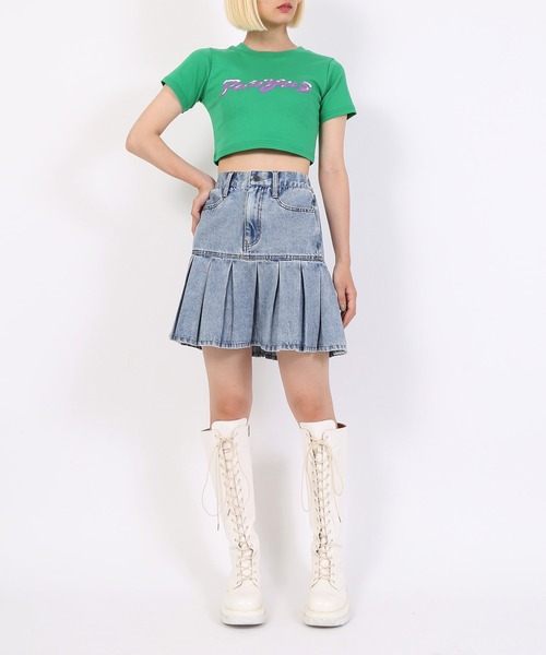 PUNYUS（プニュズ）の「プリーツヘムデニムミニスカート（デニムスカート・レディース・ブラック/ライトブルー・1/3/2/4）」の3枚目の写真