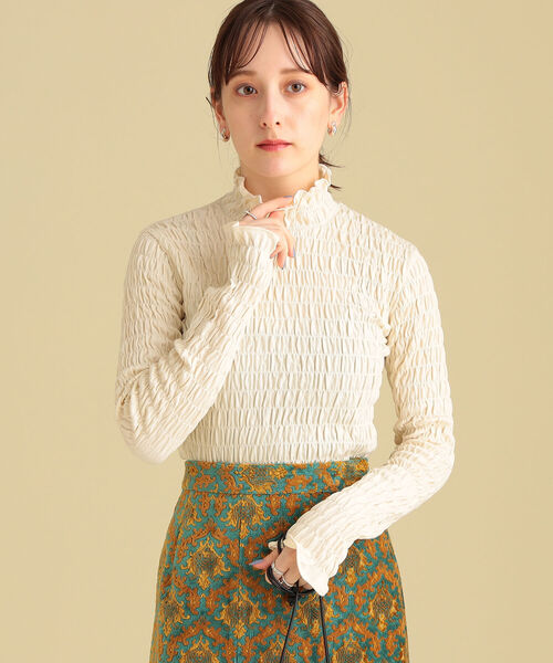 Ray BEAMS(レイビームス)の「Ray BEAMS / シャーリング ハイネック カットソー(Tシャツ/カットソー・レディース・ラベンダー/ホワイト系その他6/ブラック・ONE SIZE)」の5枚目の写真