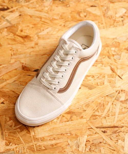 And A(アンドエー)の「VANS ヴァンズ / OLD SKOOL オールドスクール デザートツイル キャンバスローカットスニーカー / VN0A5KRSBD4 VN0A5JMIBUE(スニーカー・メンズ・オリーブ/ベージュ・27cm/28.5cm/27.5cm/26.5cm)」の13枚目の写真