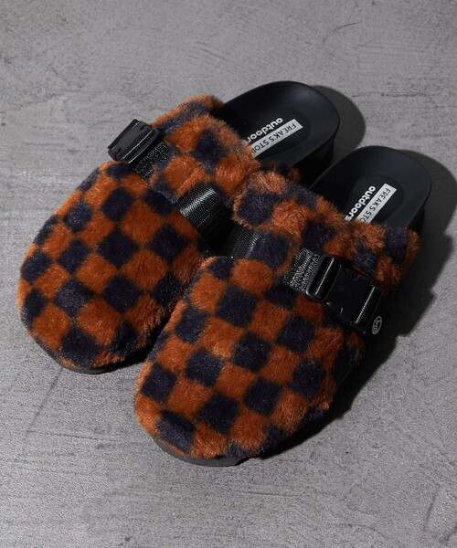 FREAK'S STORE（フリークスストア）の「WEB限定 FREAK'S STORE OUTDOORS/フリークスアウトドアーズ バックルストラップ ファーサンダル/レオパード/クロッグ（サンダル・メンズ・ブラック/ブラウン/ブラック系その他/ブラウン系その他/レオパード/その他35・23/24/25/26/27/28）」の4枚目の写真