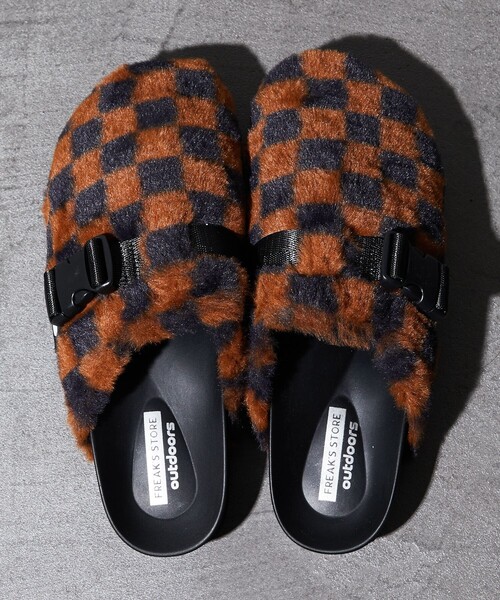 FREAK'S STORE（フリークスストア）の「WEB限定 FREAK'S STORE OUTDOORS/フリークスアウトドアーズ バックルストラップ ファーサンダル/レオパード/クロッグ（サンダル・メンズ・ブラック/ブラウン/ブラック系その他/ブラウン系その他/レオパード/その他35・23/24/25/26/27/28）」の6枚目の写真