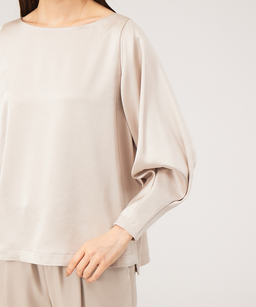 qualite(カリテ)の「《セットアップ対応》アセテートサテンパフブラウス(シャツ/ブラウス・レディース・ピンクベージュ/ブラック・38/36)」の6枚目の写真