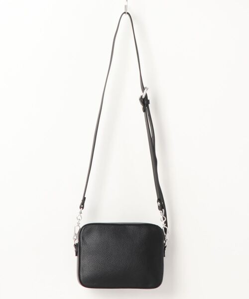Vivienne Westwood(ヴィヴィアンウエストウッド)の「43030053-S000D-PFCROSSBODY BAG(ショルダーバッグ・レディース・ブラック・FREE)」の2枚目の写真