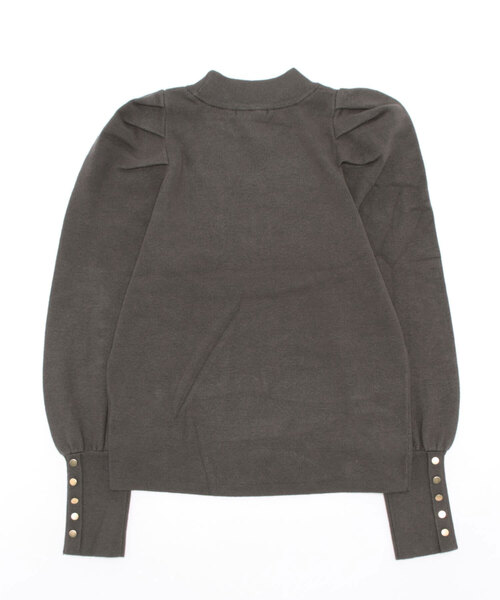 Te chichi（テチチ）の「【貴島明日香コラボ】総針ボリュームスリーブニット（ニット/セーター・レディース・チャコール/イエロー/ベージュ・ﾌﾘ-）」の4枚目の写真