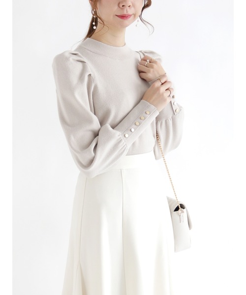 Te chichi（テチチ）の「【貴島明日香コラボ】総針ボリュームスリーブニット（ニット/セーター・レディース・チャコール/イエロー/ベージュ・ﾌﾘ-）」の13枚目の写真