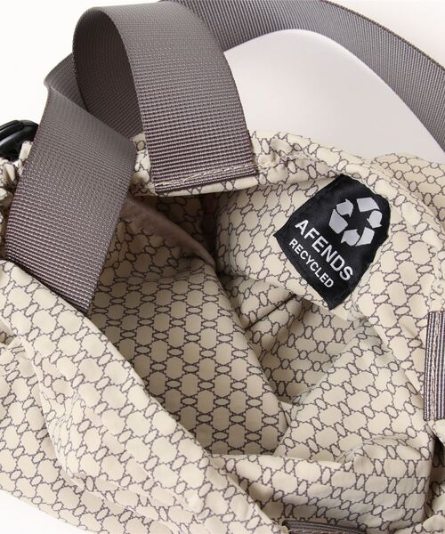 Afends(アフェンズ)の「TOTE BAG/AFENDS(アフェンズ)トートバッグ(トートバッグ・メンズ・グレー・FREE)」の4枚目の写真