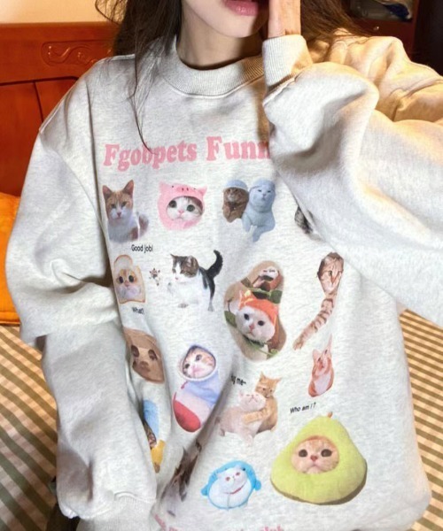 Vipoa（ヴィポア）の「キャットグラフィックオーバーサイズスウェット（スウェット・レディース・オートミール・FREE）」の7枚目の写真