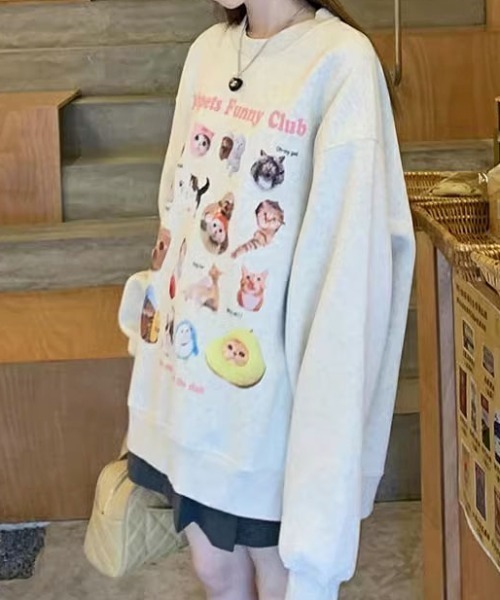 Vipoa（ヴィポア）の「キャットグラフィックオーバーサイズスウェット
