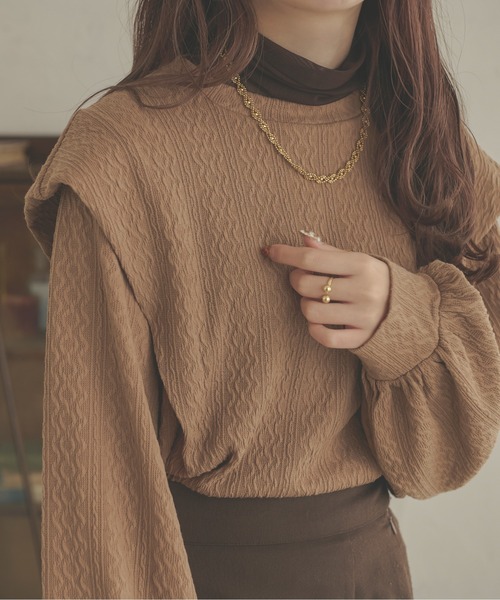 Ambre Neige(アンブルネージュ)の「パフスリーブケーブルカットソー/WEB/EC限定商品(Tシャツ/カットソー・レディース・モカ/アイボリー・FREE)」の9枚目の写真