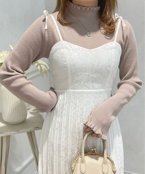 apres jour(アプレジュール)の「ジャガードプリーツキャミワンピース【ZOZOTOWN限定アイテム】(ワンピース・レディース・オフホワイト/ピンクベージュ/ブラック・X-LARGE/フリー)」の17枚目の写真