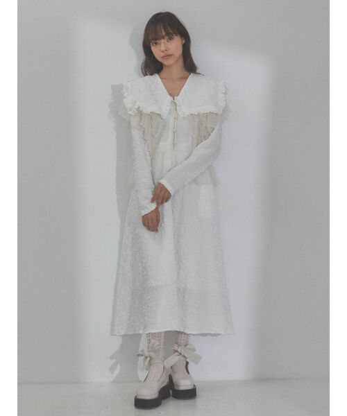 merry jenny（メリージェニー）の「フェザーフリルチュールブラウス（シャツ/ブラウス・レディース・アイボリー/ブラック/ライトベージュ・FREE）」の10枚目の写真