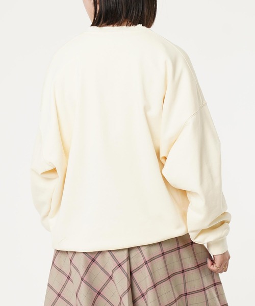 MILKFED.(ミルクフェド)の「COOPER LOGO SWEAT TOP(スウェット・レディース・ライトグリーン/オフホワイト/ブラック・ONE SIZE)」の18枚目の写真