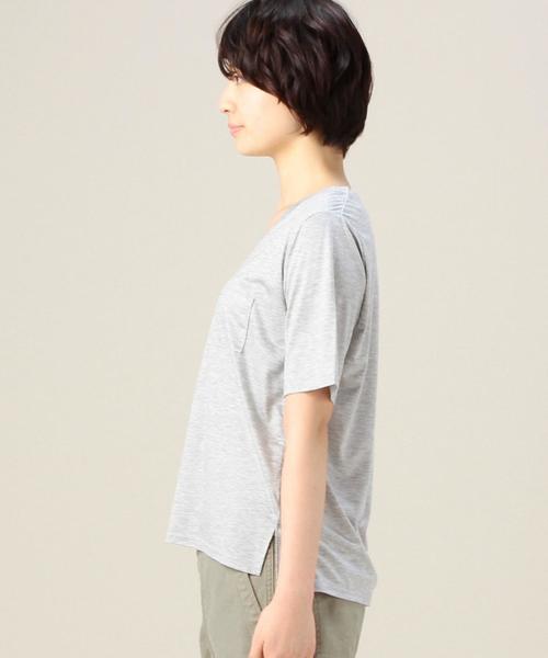 BEAUTY&YOUTH UNITED ARROWS（ビューティーアンドユースユナイテッドアローズ）の「BYBC ルーズポケットVネック Tシャツ◆（Tシャツ/カットソー・レディース・ホワイト/ブラック/ライトグレー/イエロー・フリー）」の15枚目の写真