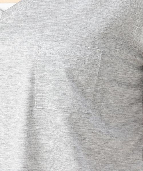 BEAUTY&YOUTH UNITED ARROWS（ビューティーアンドユースユナイテッドアローズ）の「BYBC ルーズポケットVネック Tシャツ◆（Tシャツ/カットソー・レディース・ホワイト/ブラック/ライトグレー/イエロー・フリー）」の19枚目の写真