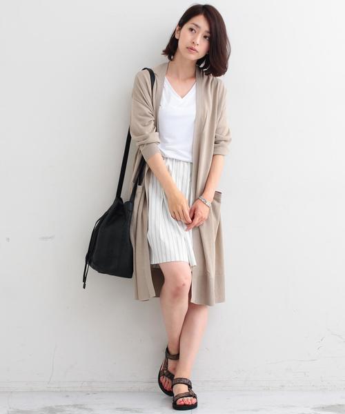 BEAUTY&YOUTH UNITED ARROWS（ビューティーアンドユースユナイテッドアローズ）の「BYBC ルーズポケットVネック Tシャツ◆（Tシャツ/カットソー・レディース・ホワイト/ブラック/ライトグレー/イエロー・フリー）」の12枚目の写真