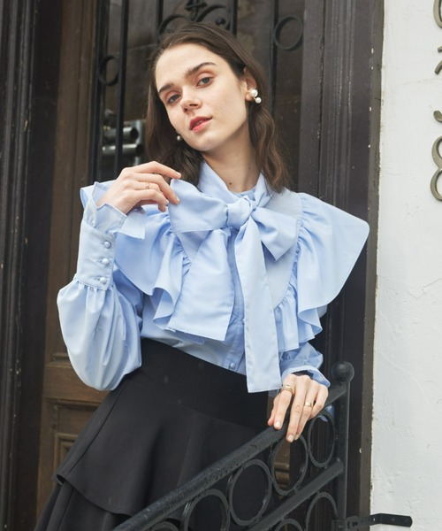 VIOLETTA（ヴィオレッタ）の「フリルヘムスキッパーシャツ