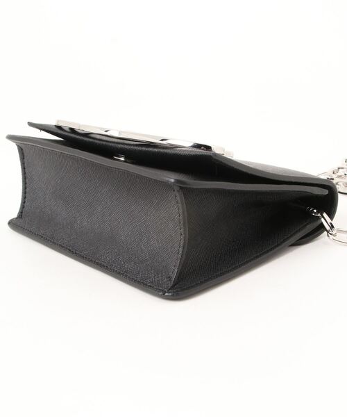 Vivienne Westwood(ヴィヴィアンウエストウッド)の「43030089-31839-PFDERBY SPECIAL CROSSBODY(ボディバッグ/ウエストポーチ・レディース・ブラック・FREE)」の3枚目の写真