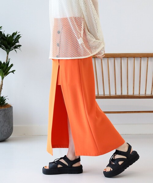 Ray BEAMS（レイビームス）の「Ray BEAMS / アシンメトリー スリット ナロー スカート（スカート・レディース・ブラック/オレンジ/ケリー・0/1）」の12枚目の写真