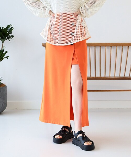 Ray BEAMS（レイビームス）の「Ray BEAMS / アシンメトリー スリット ナロー スカート（スカート・レディース・ブラック/オレンジ/ケリー・0/1）」の13枚目の写真