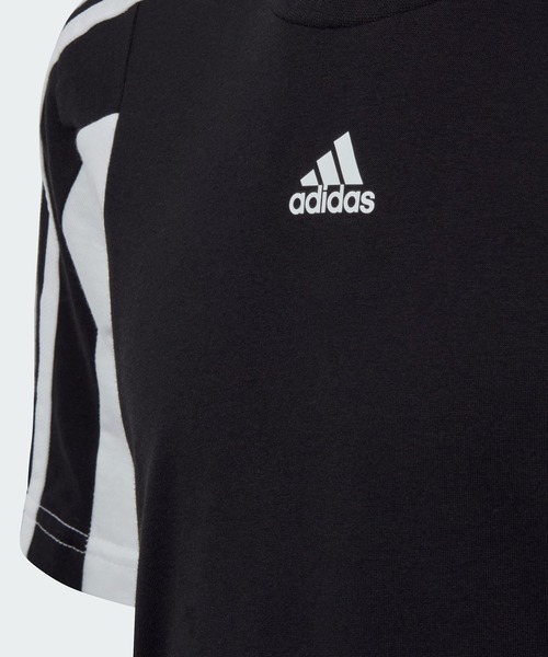 adidas(アディダス)の「カラーブロック スリーストライプス レギュラーフィット 半袖Tシャツ / アディダス adidas(Tシャツ/カットソー・キッズ・ブルー/ネイビー/ブラック・130/140/150/160)」の8枚目の写真