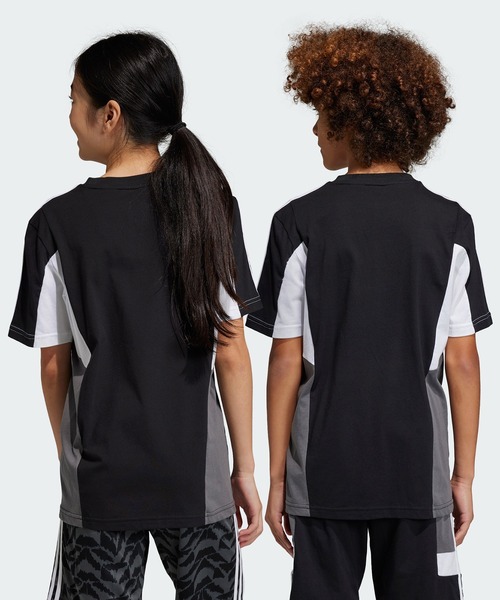 adidas(アディダス)の「カラーブロック スリーストライプス レギュラーフィット 半袖Tシャツ / アディダス adidas(Tシャツ/カットソー・キッズ・ブルー/ネイビー/ブラック・130/140/150/160)」の4枚目の写真